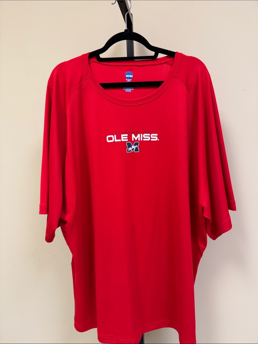 NCAA Red Ole Miss Short Sleeve Tee